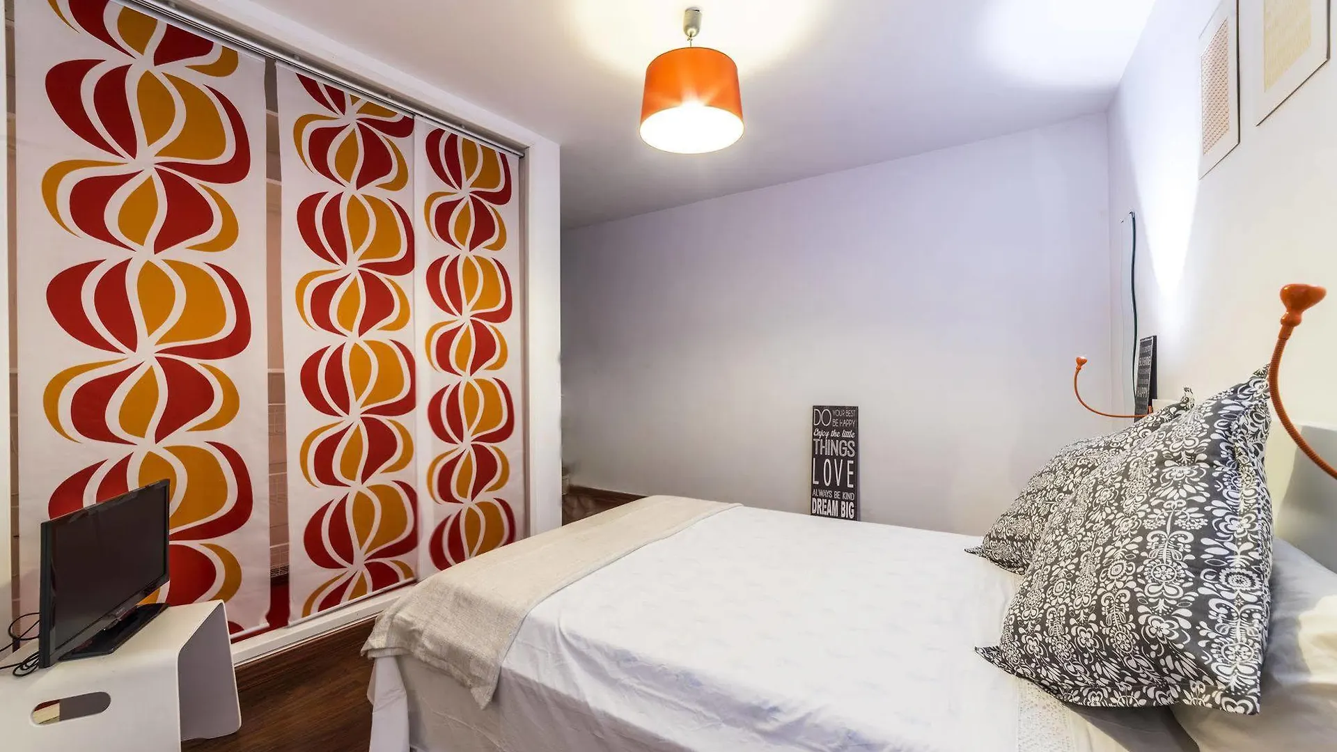 Amazing Modern Duplex Apartment Malaga